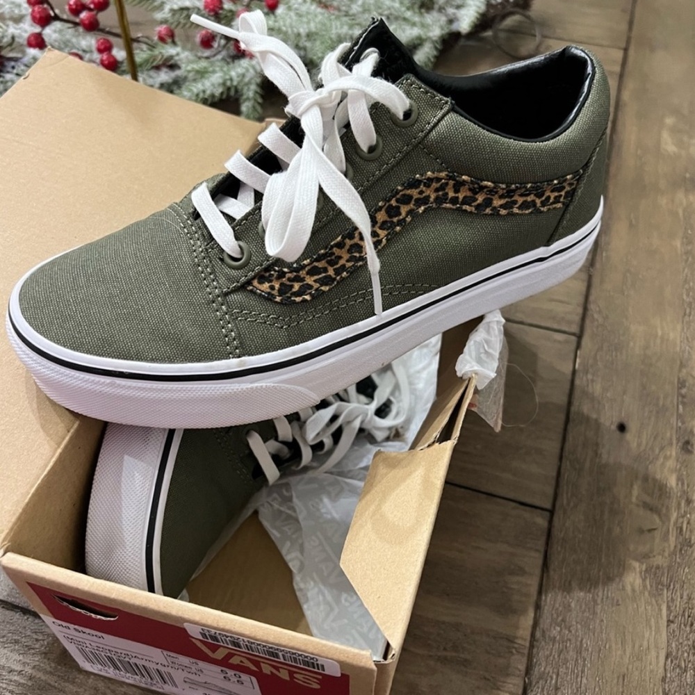 Vans size 6.5
